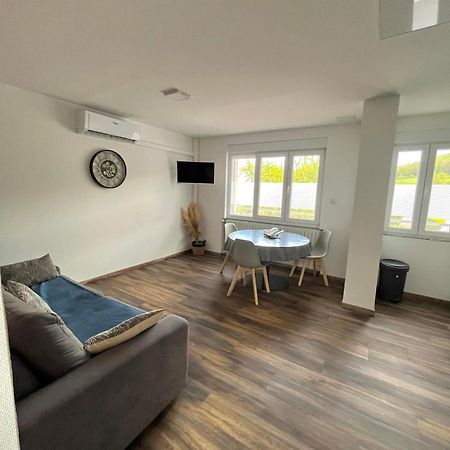 Gm Gite Maison Neuve Et Tout Confort Lucey Kültér fotó